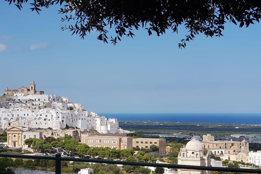 Che Vista!! Ostuni ,Sulle Bianche Mura Con Vista Mozzafiato Buitenkant foto