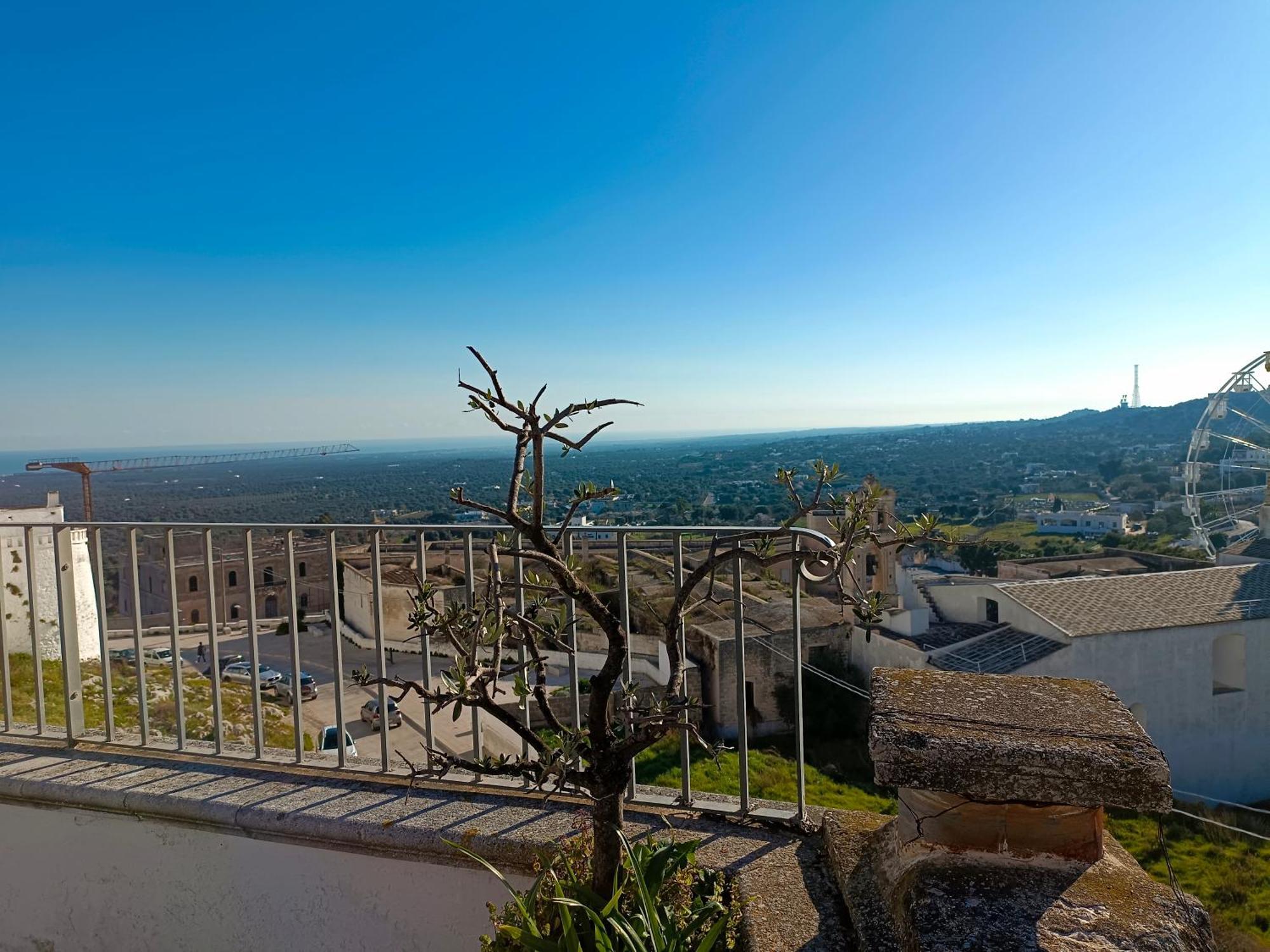 Che Vista!! Ostuni ,Sulle Bianche Mura Con Vista Mozzafiato Buitenkant foto