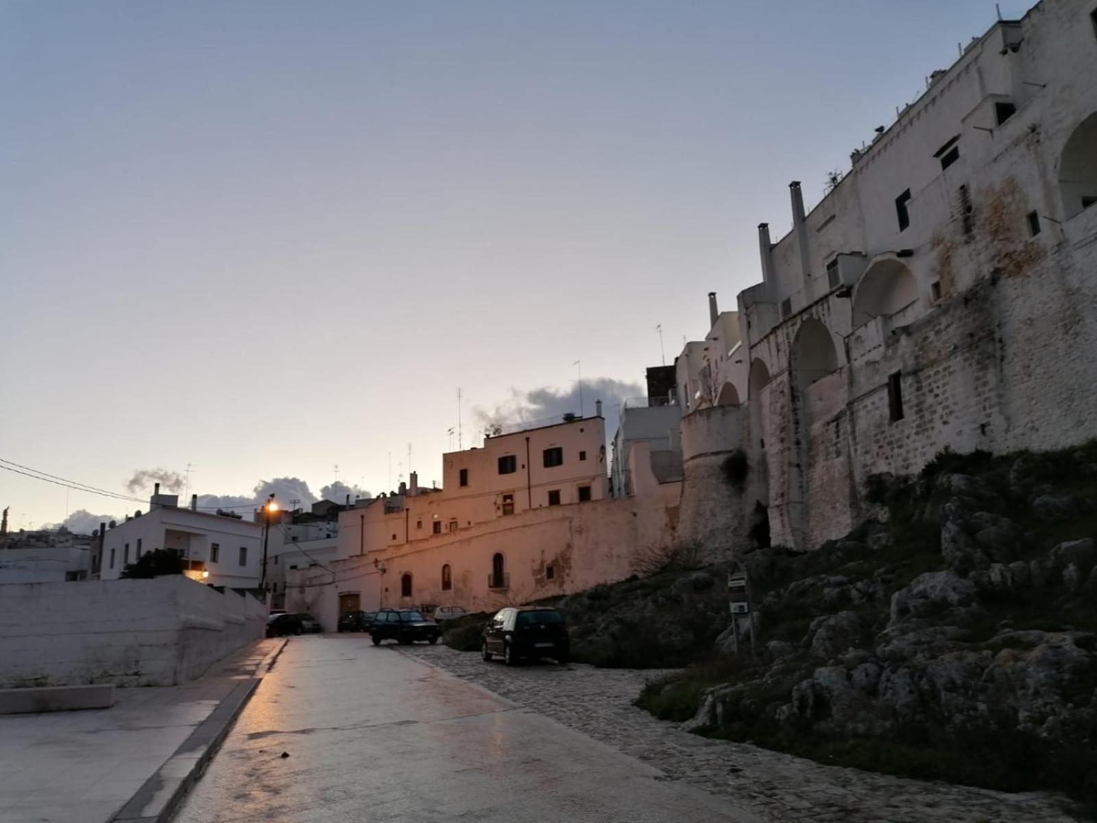 Che Vista!! Ostuni ,Sulle Bianche Mura Con Vista Mozzafiato Buitenkant foto